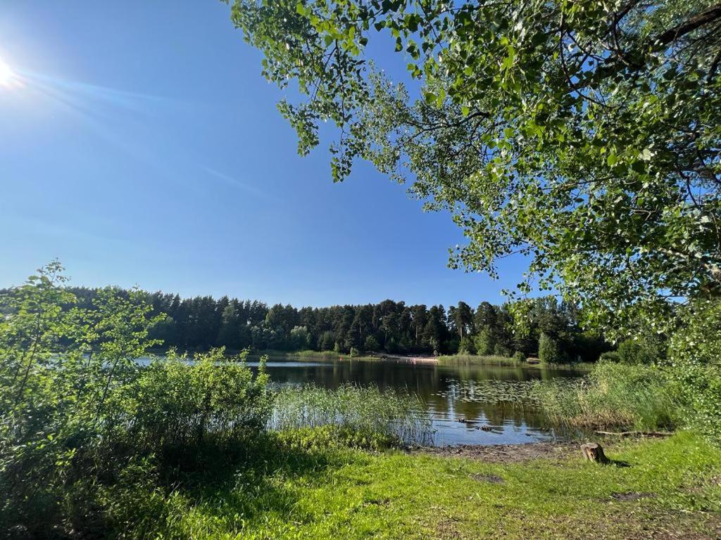 Huvilat Lake&forest&city Riika