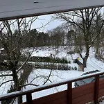 Lake&Forest&City